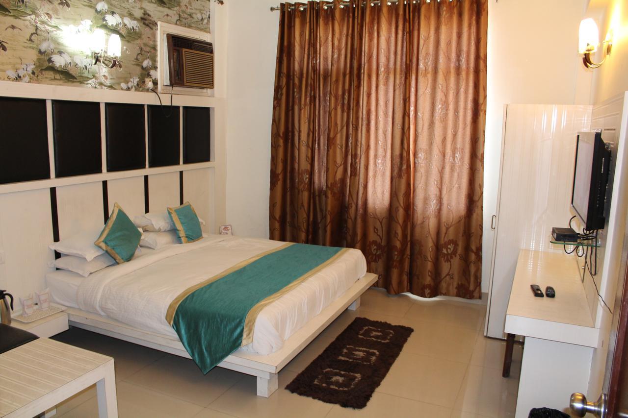 Hotel Mount View Katra  Esterno foto