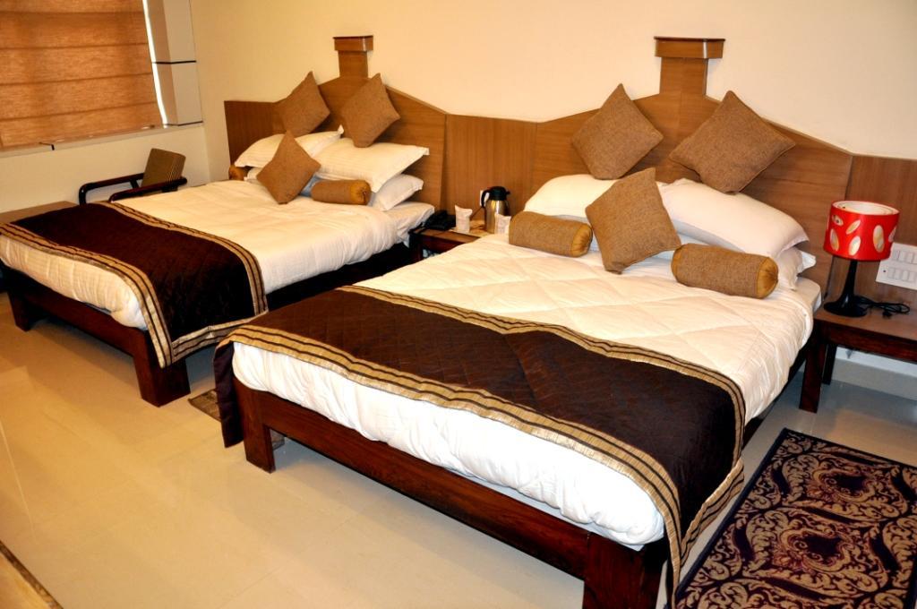 Hotel Mount View Katra  Camera foto