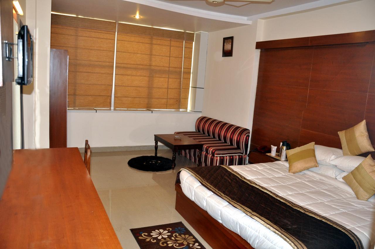 Hotel Mount View Katra  Esterno foto