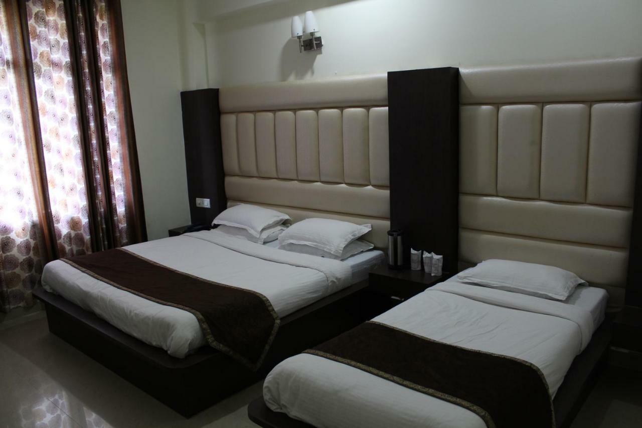Hotel Mount View Katra  Esterno foto