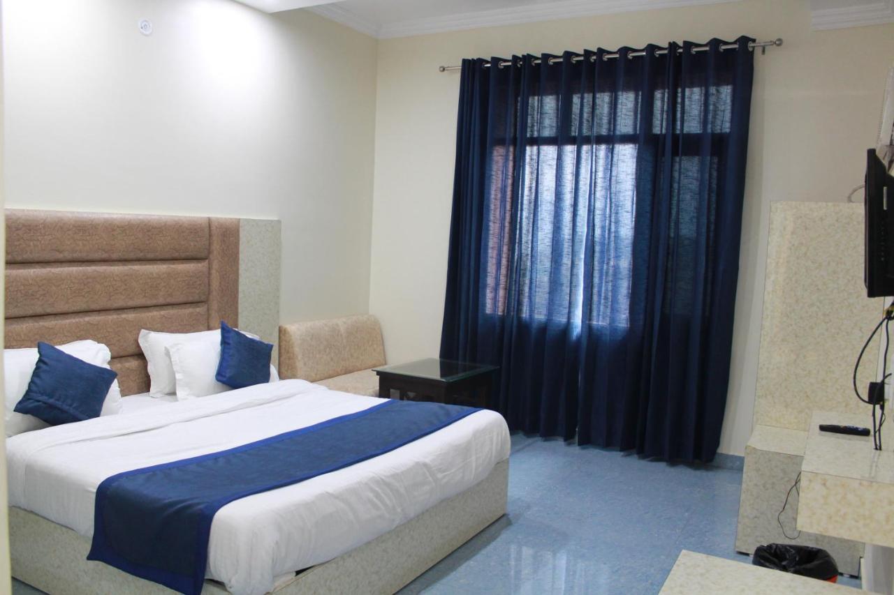 Hotel Mount View Katra  Esterno foto