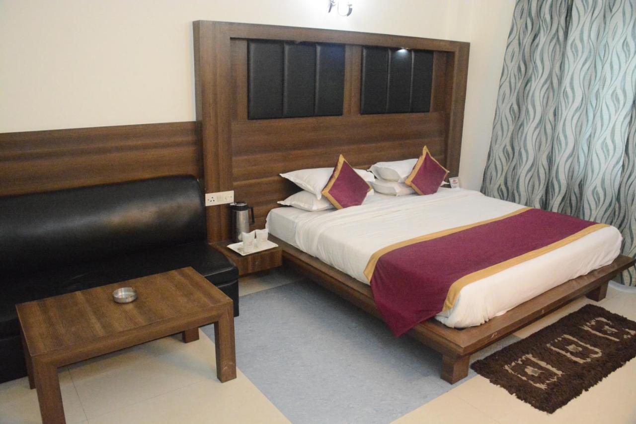 Hotel Mount View Katra  Esterno foto