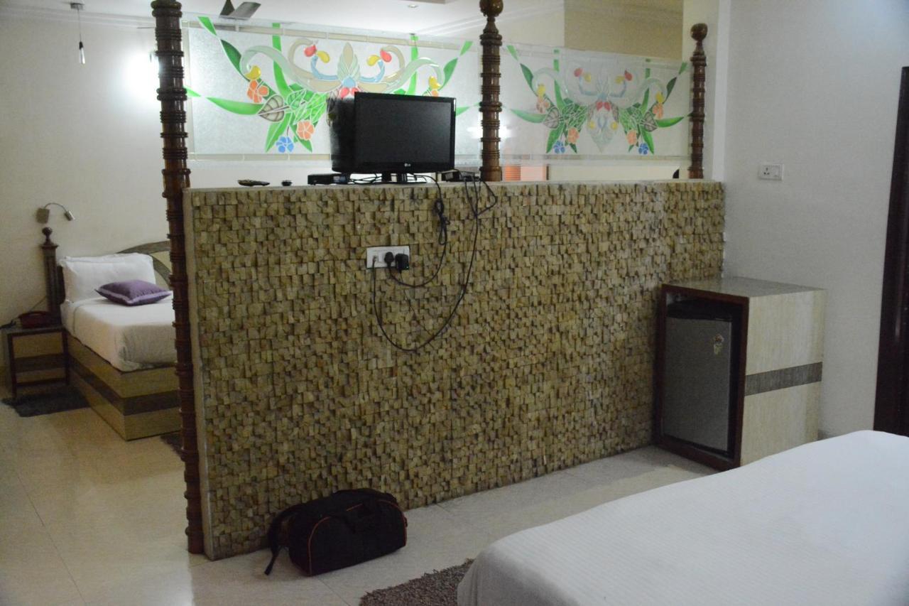 Hotel Mount View Katra  Esterno foto